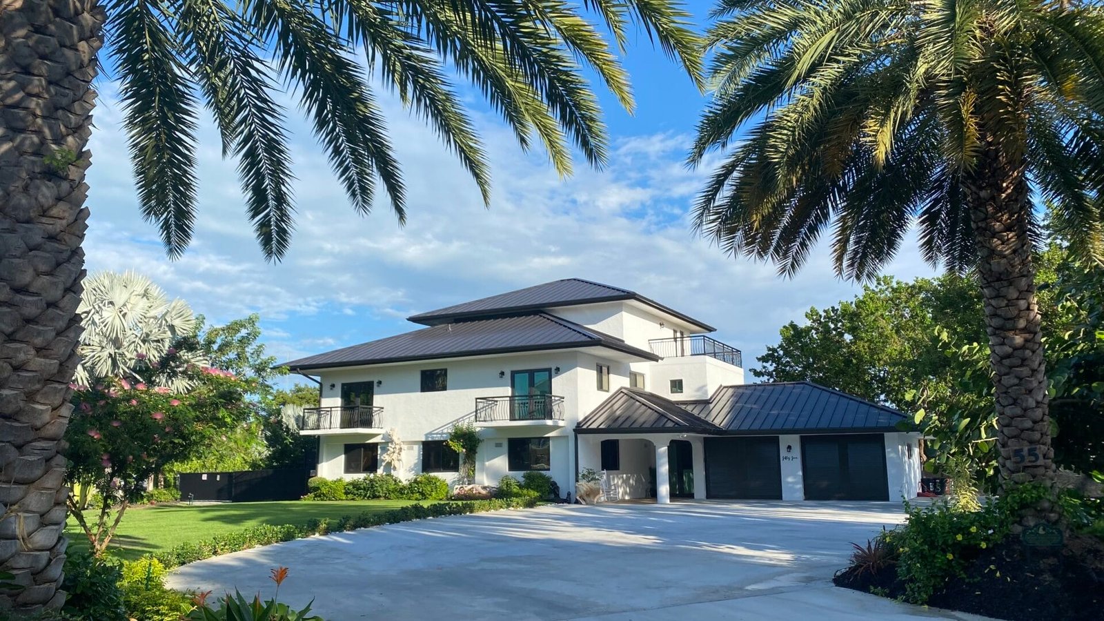 Kinder in the Keys residential treatment facility for women arriving in Key Largo, Florida