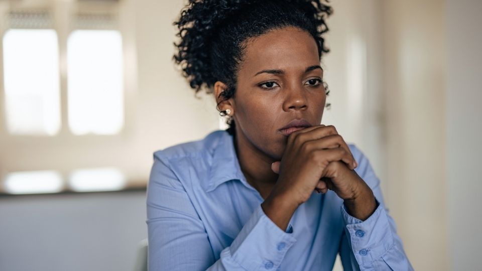 Why Is Depression Worse in the Morning a woman thinks about how she would answer this question.